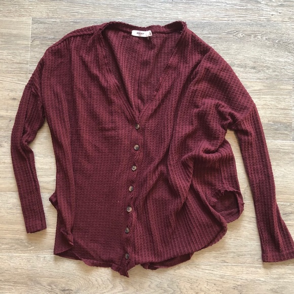 Maroon Waffle knit sweater - Picture 1 of 2
